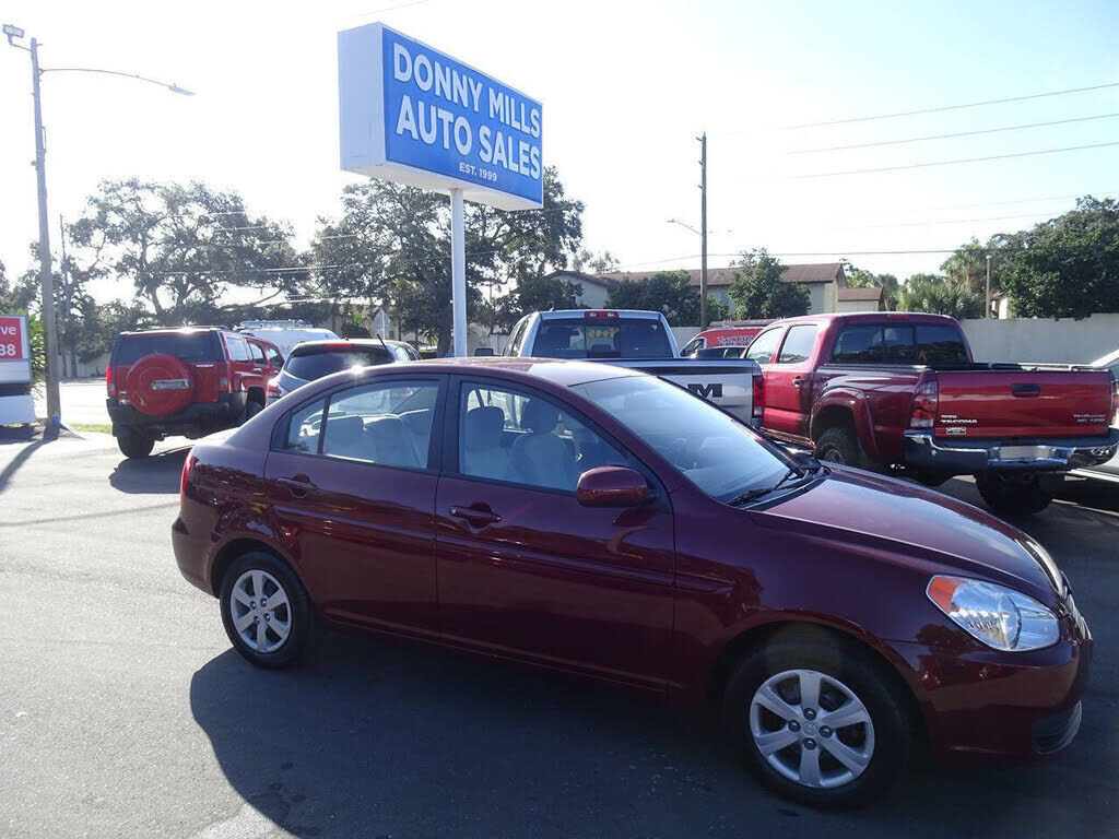Hyundai Accent