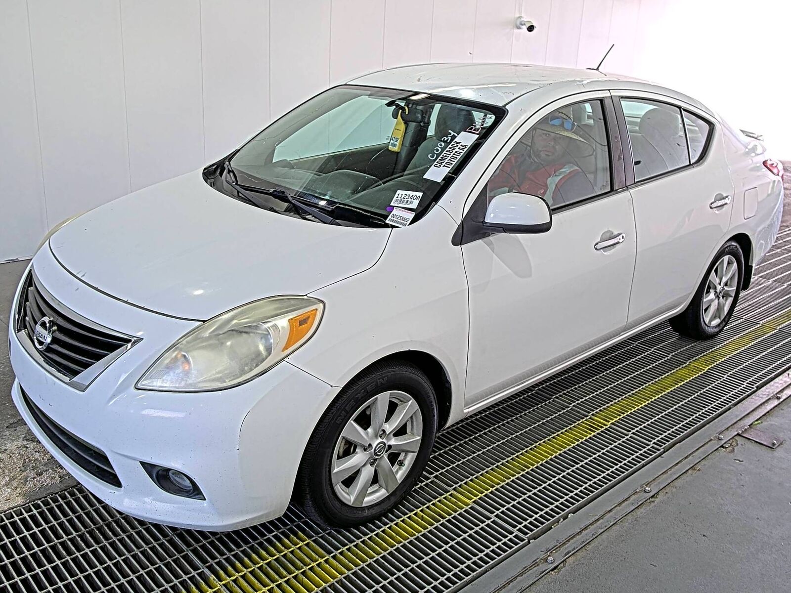 Nissan Versa