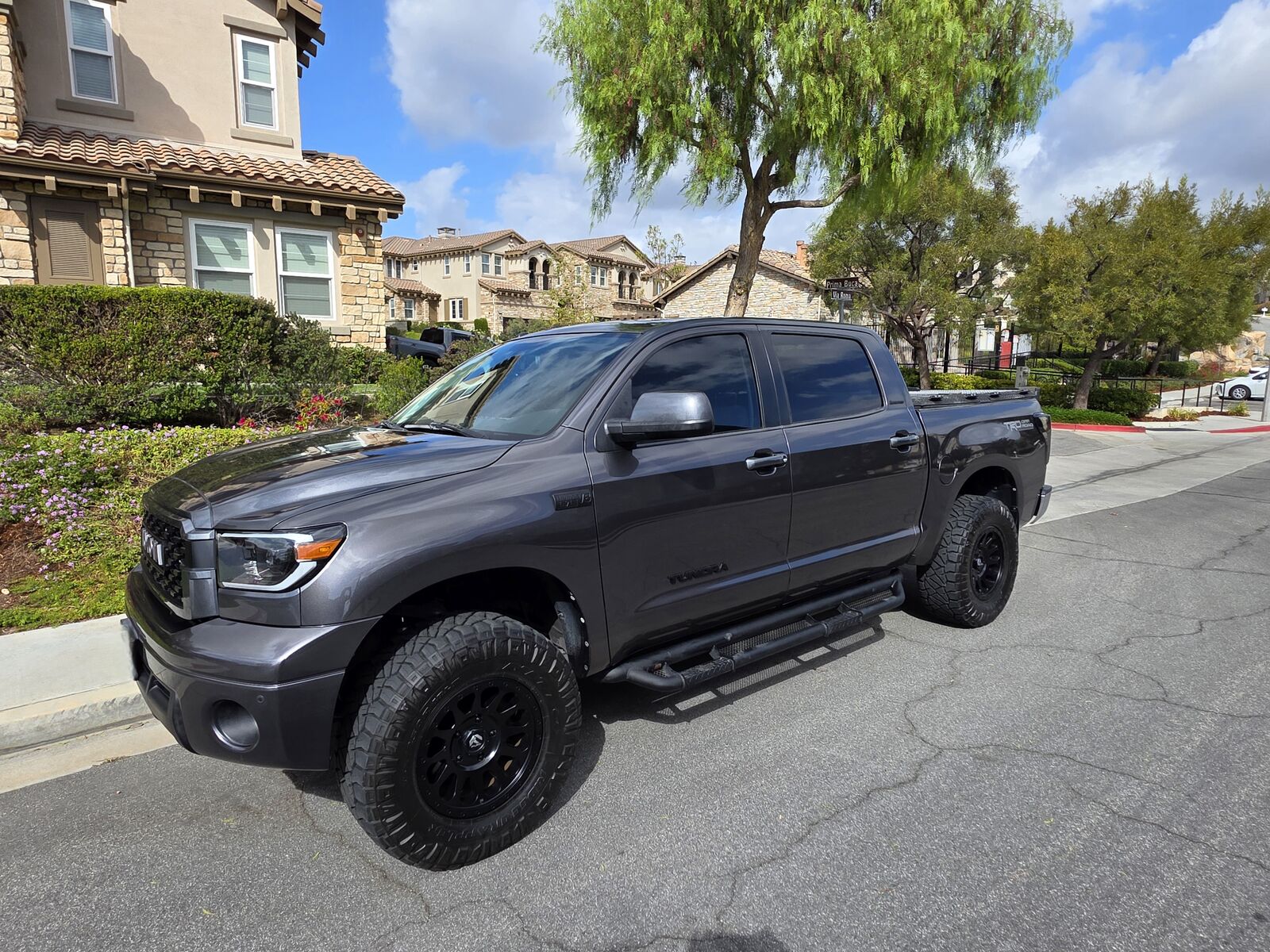 Toyota Tundra