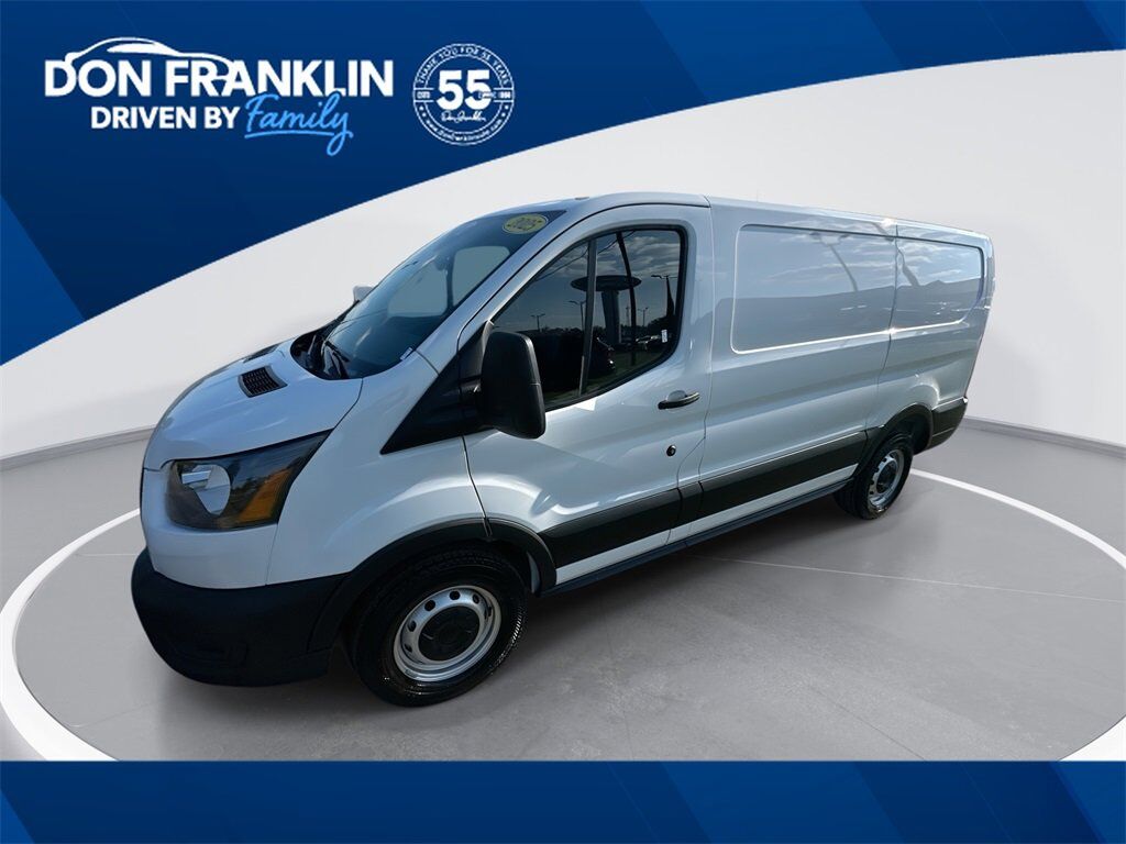 2025 FORD Transit