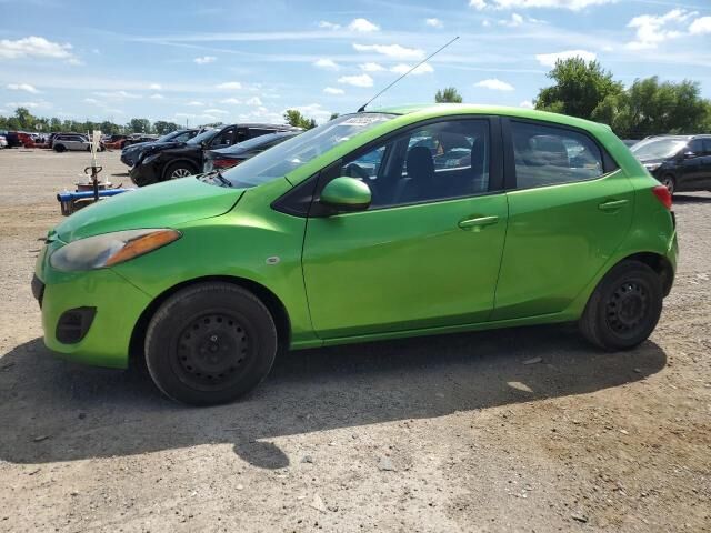 Mazda Mazda2
