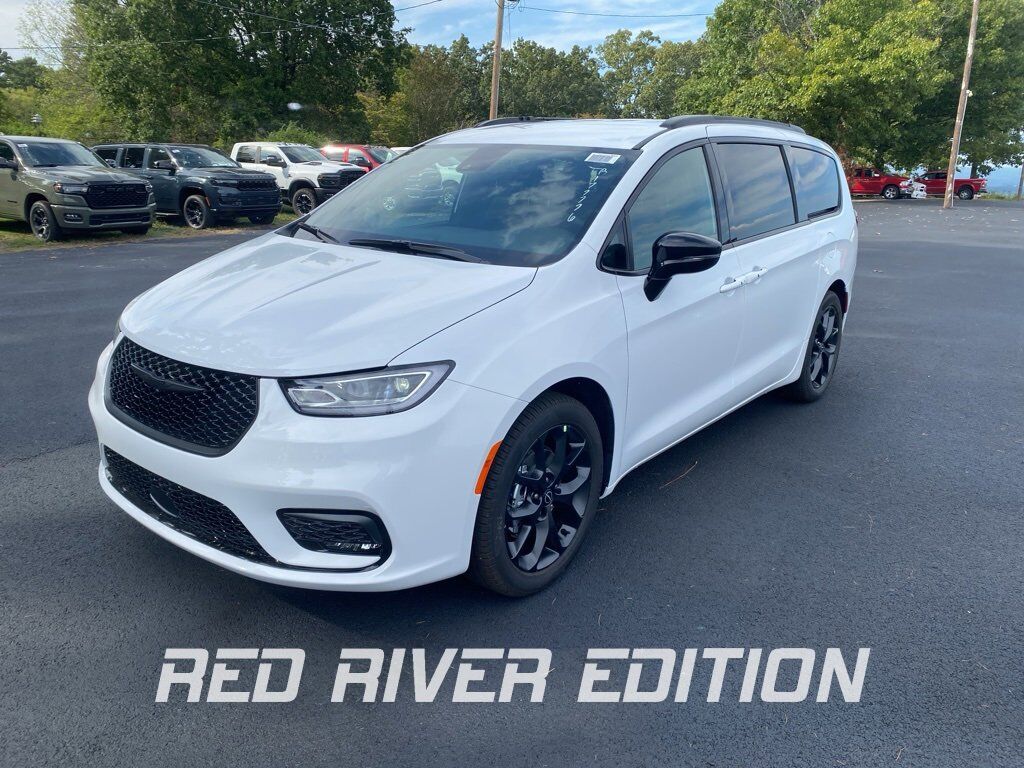 2026 CHRYSLER Pacifica