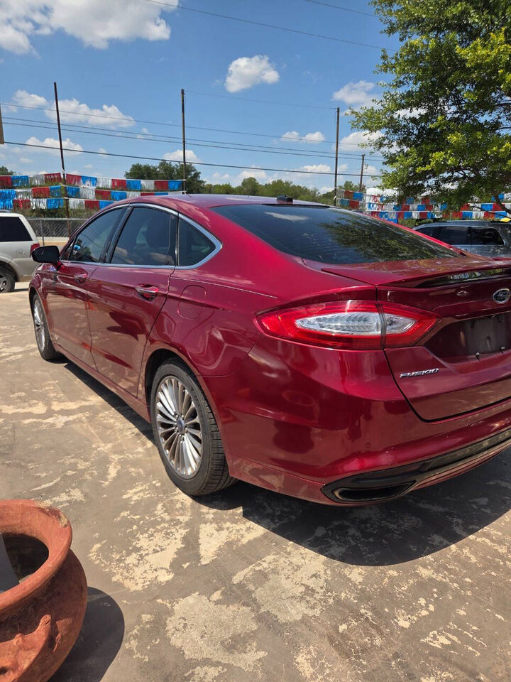 2013 FORD Fusion
