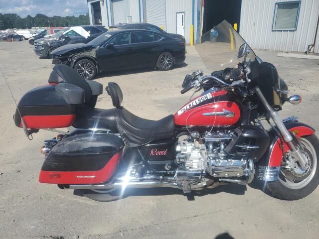 Honda GL1500CF (VALKYRIE INTERSTATE)