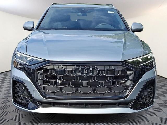 2025 Audi Q8