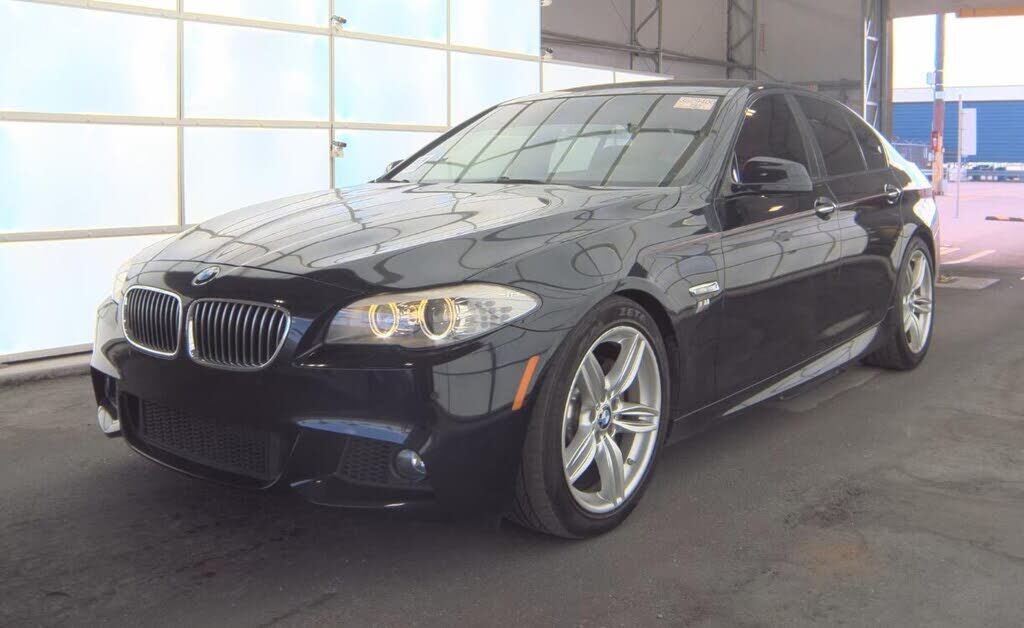 BMW 535i