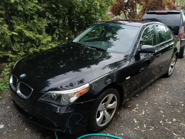 BMW 530i