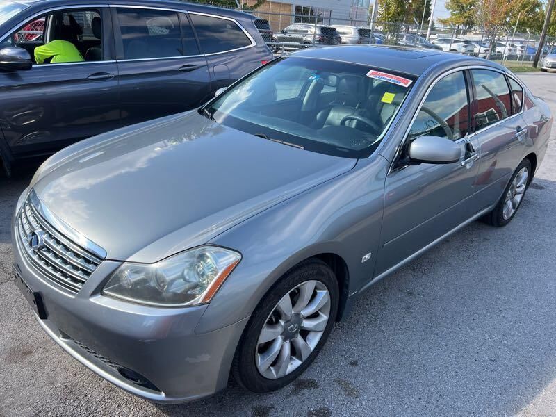 Infiniti M35