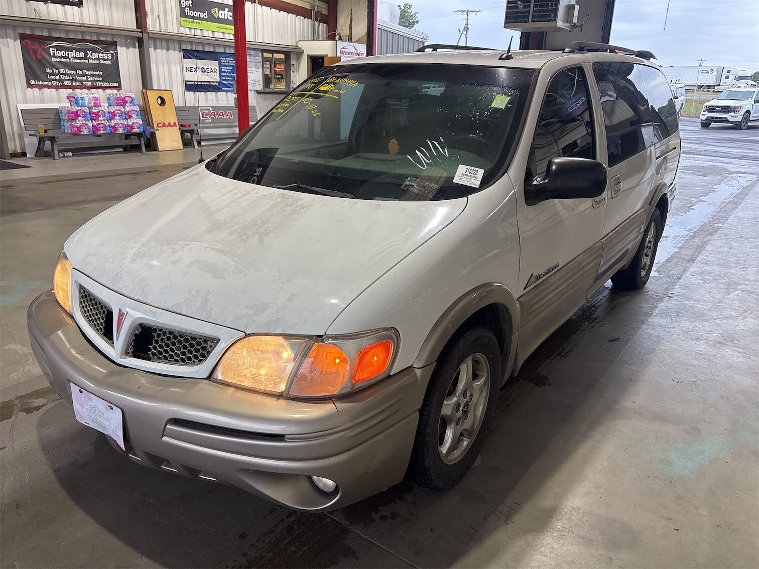 Pontiac Montana SV6