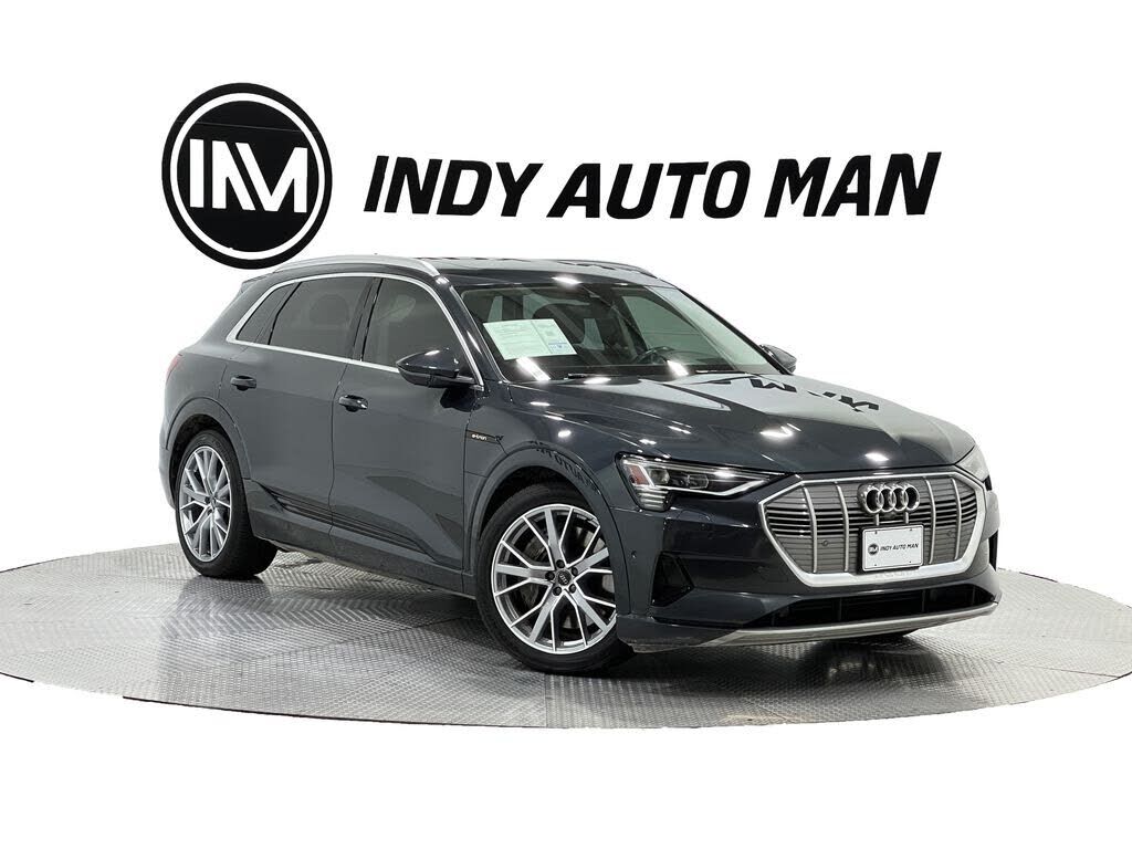 2019 AUDI e-tron