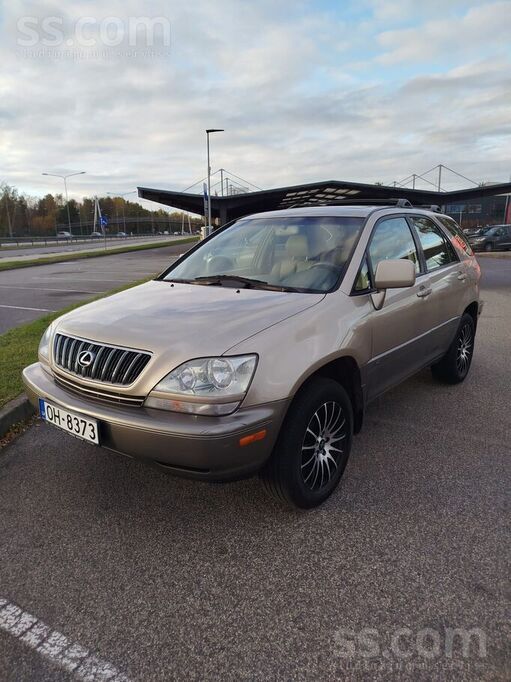 Lexus RX