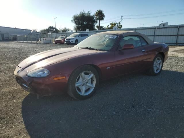 Jaguar XK8