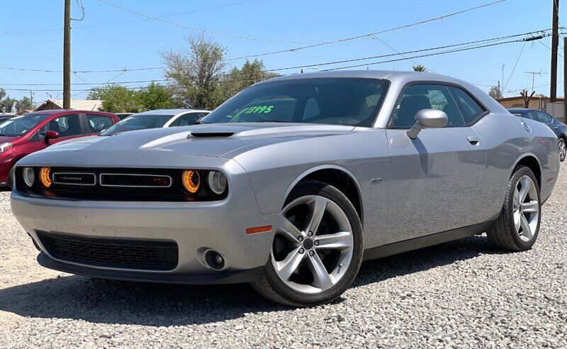 2017 DODGE Challenger