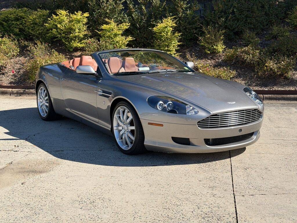 Aston Martin DB9
