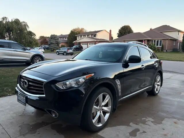 Infiniti FX50
