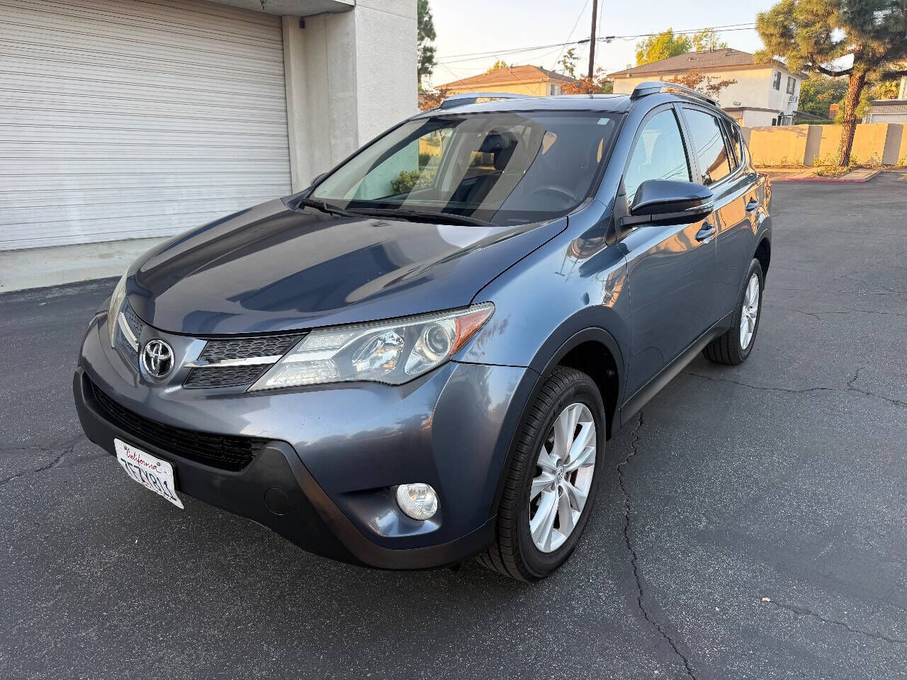2014 TOYOTA RAV4