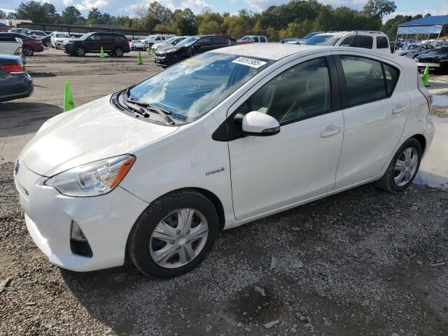 Toyota Prius C