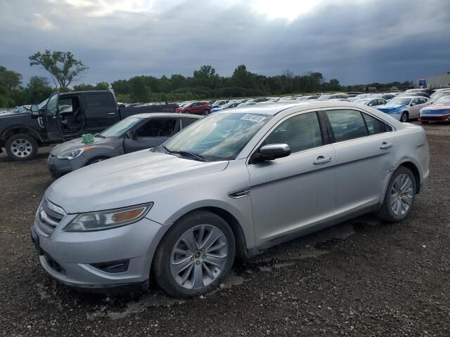 Ford Taurus