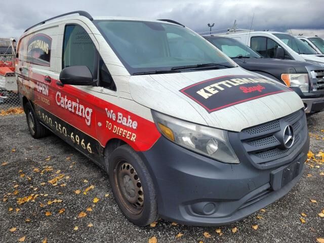 Mercedes-Benz METRIS