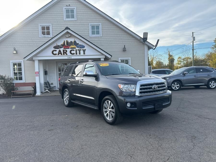 Toyota Sequoia