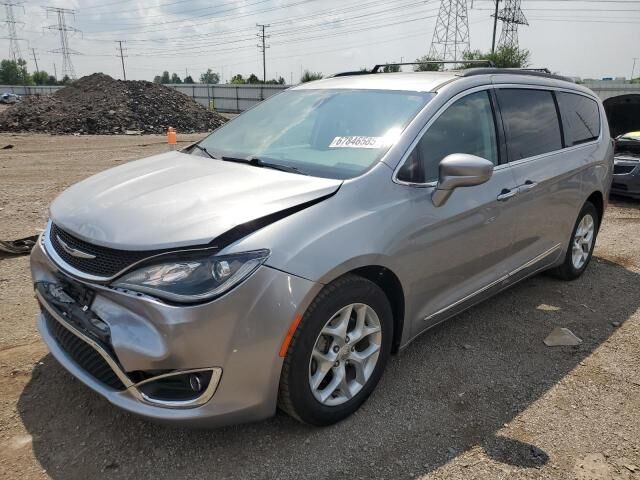 Chrysler Pacifica