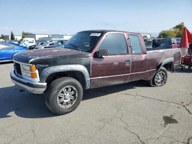 GMC Sierra