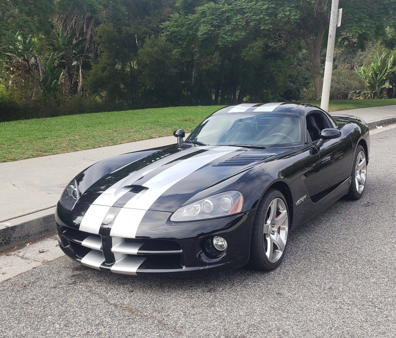 Dodge Viper