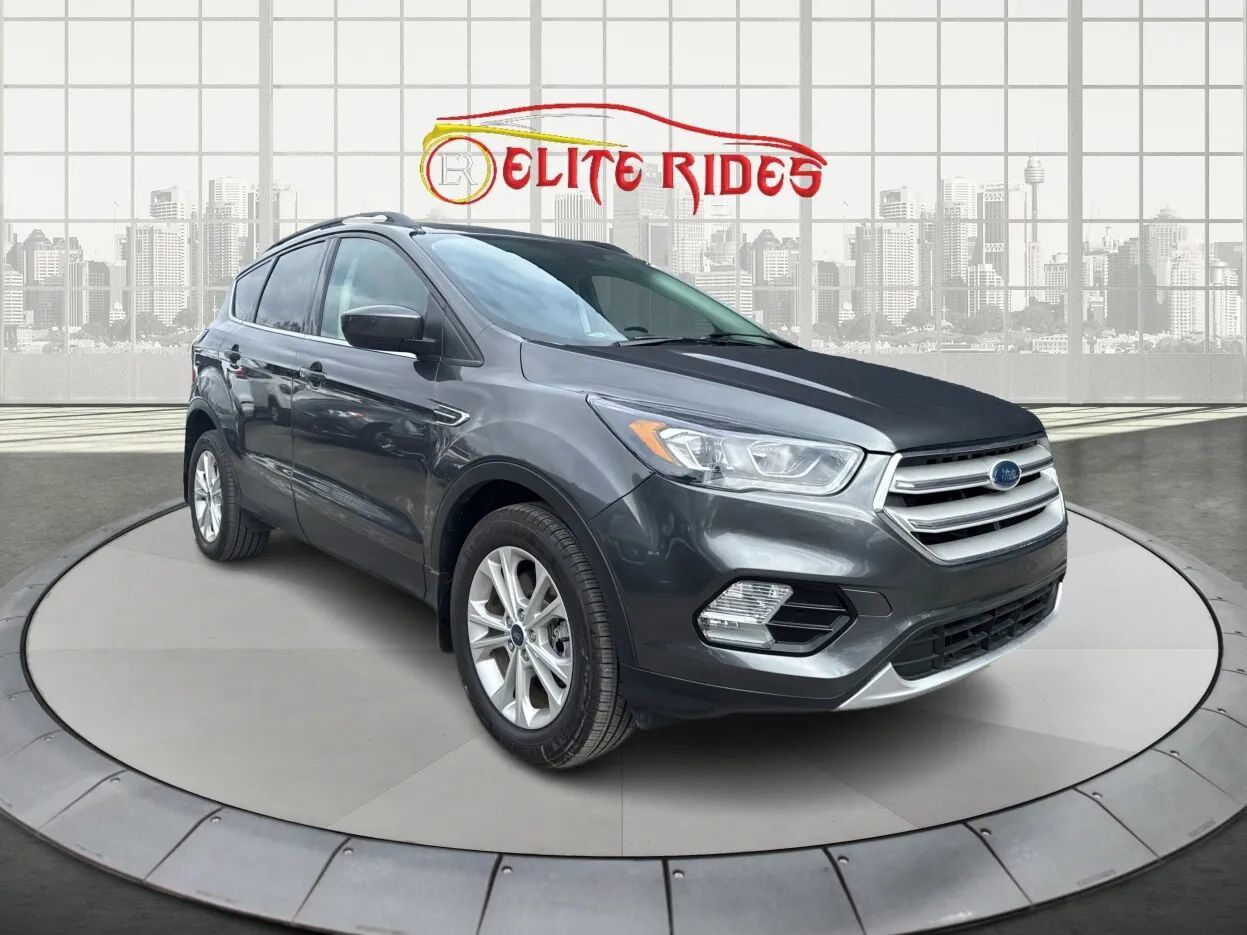 2018 FORD Escape