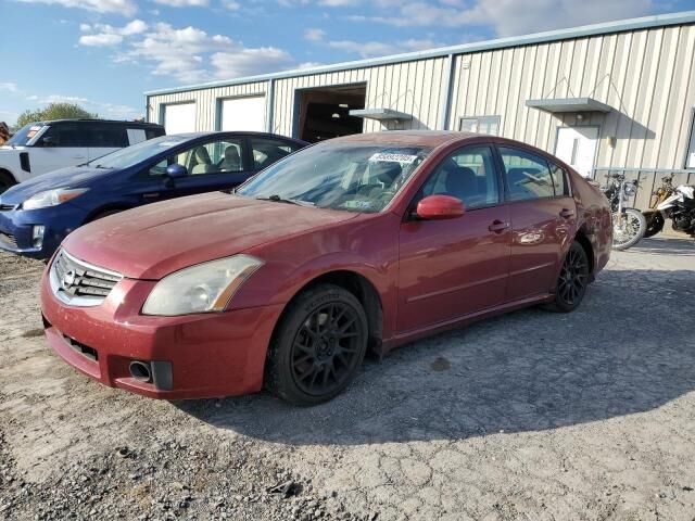 Nissan Maxima
