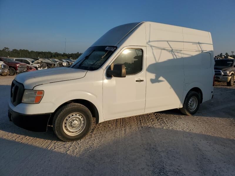 Nissan NV