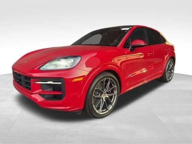 2025 PORSCHE Cayenne