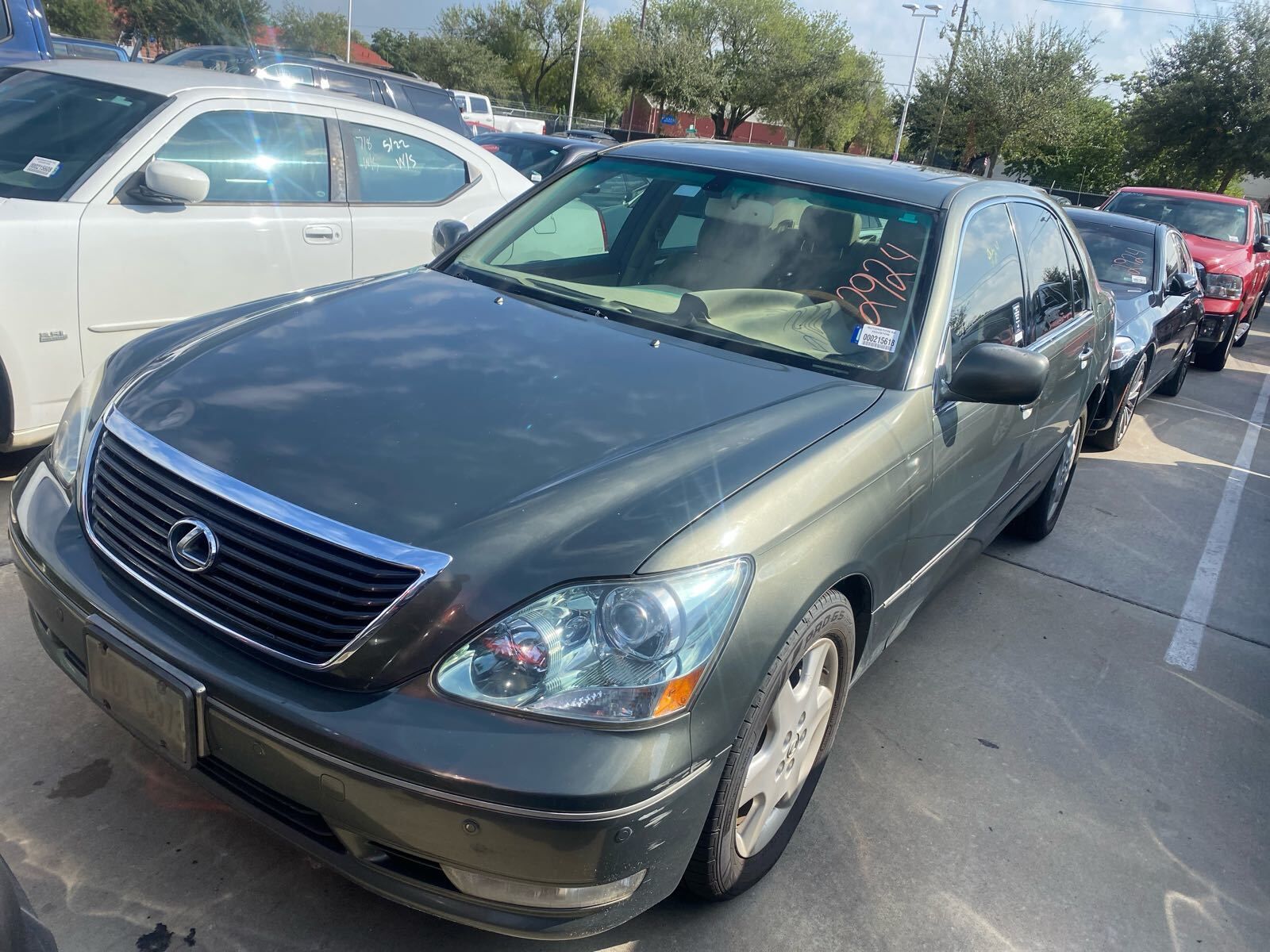 Lexus LS