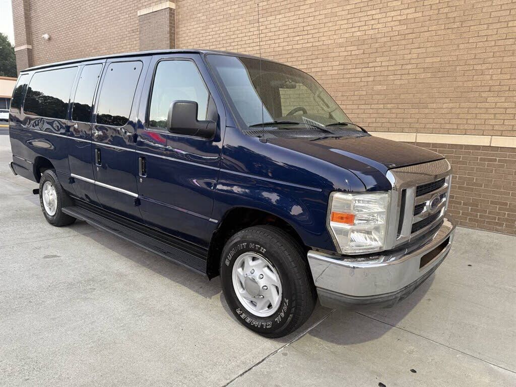 Ford E-350