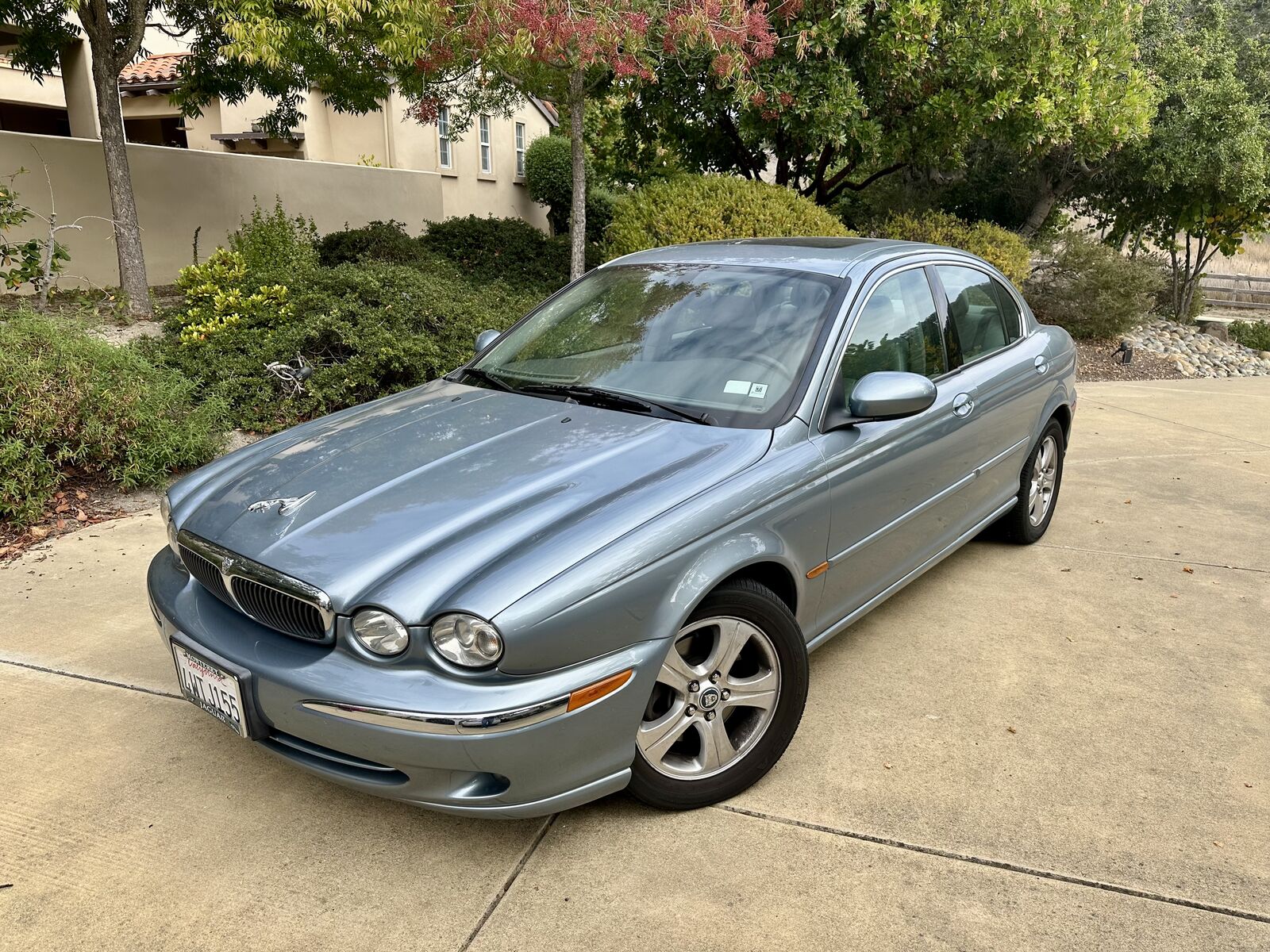 Jaguar X-Type