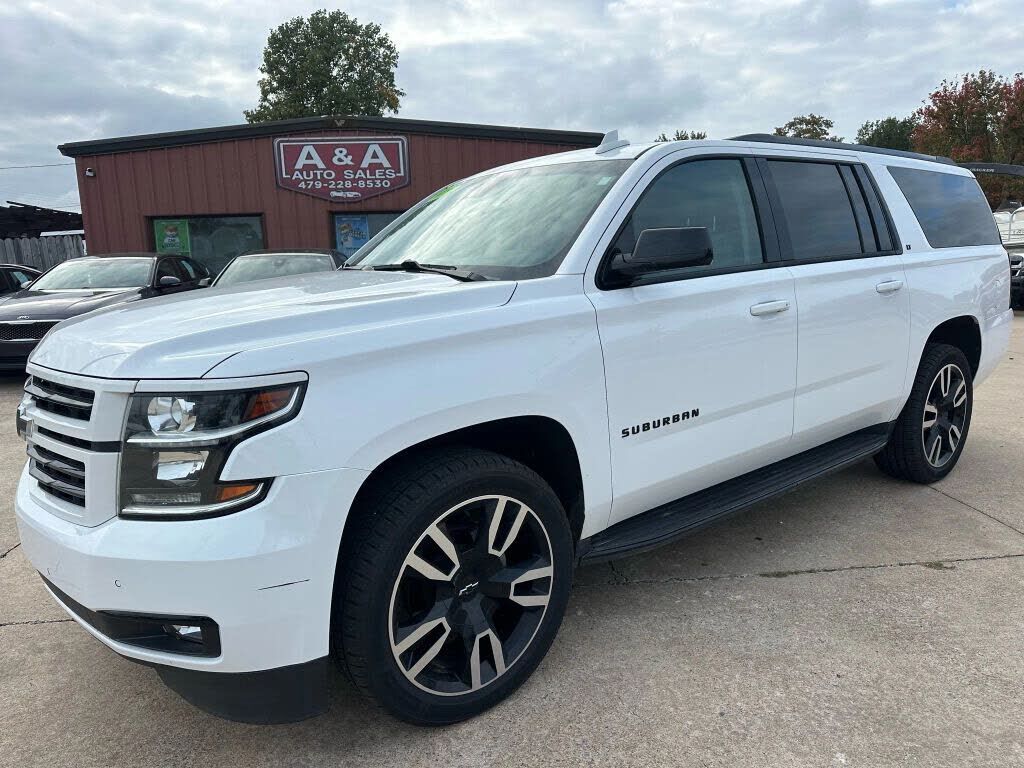 2019 CHEVROLET Suburban