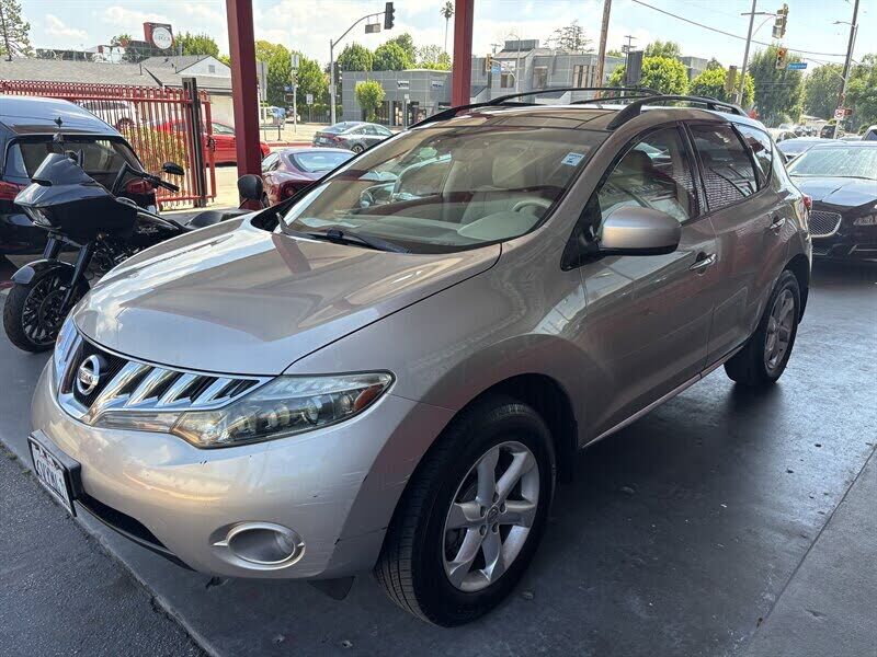 2010 NISSAN Murano