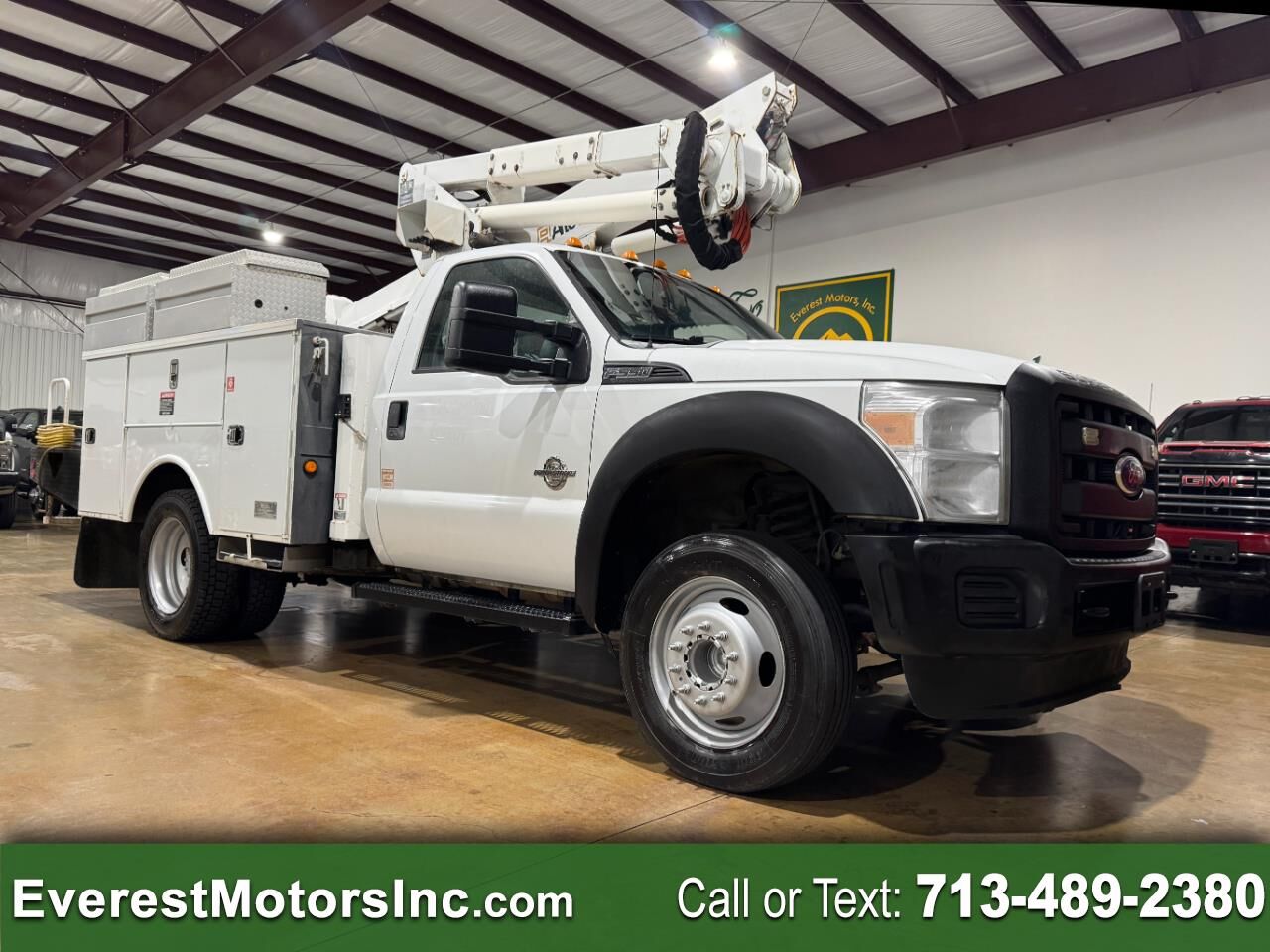 2012 FORD F-550