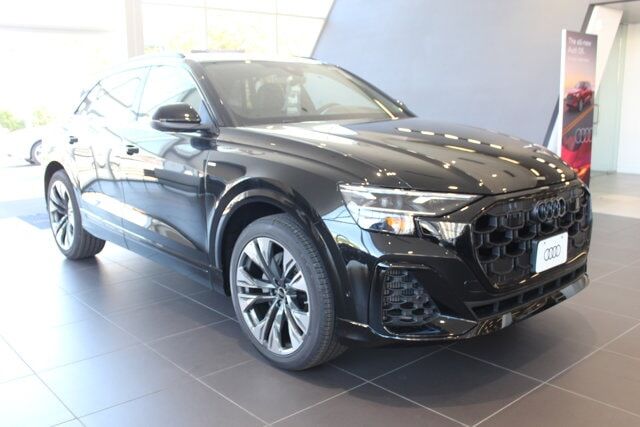 2026 AUDI Q8
