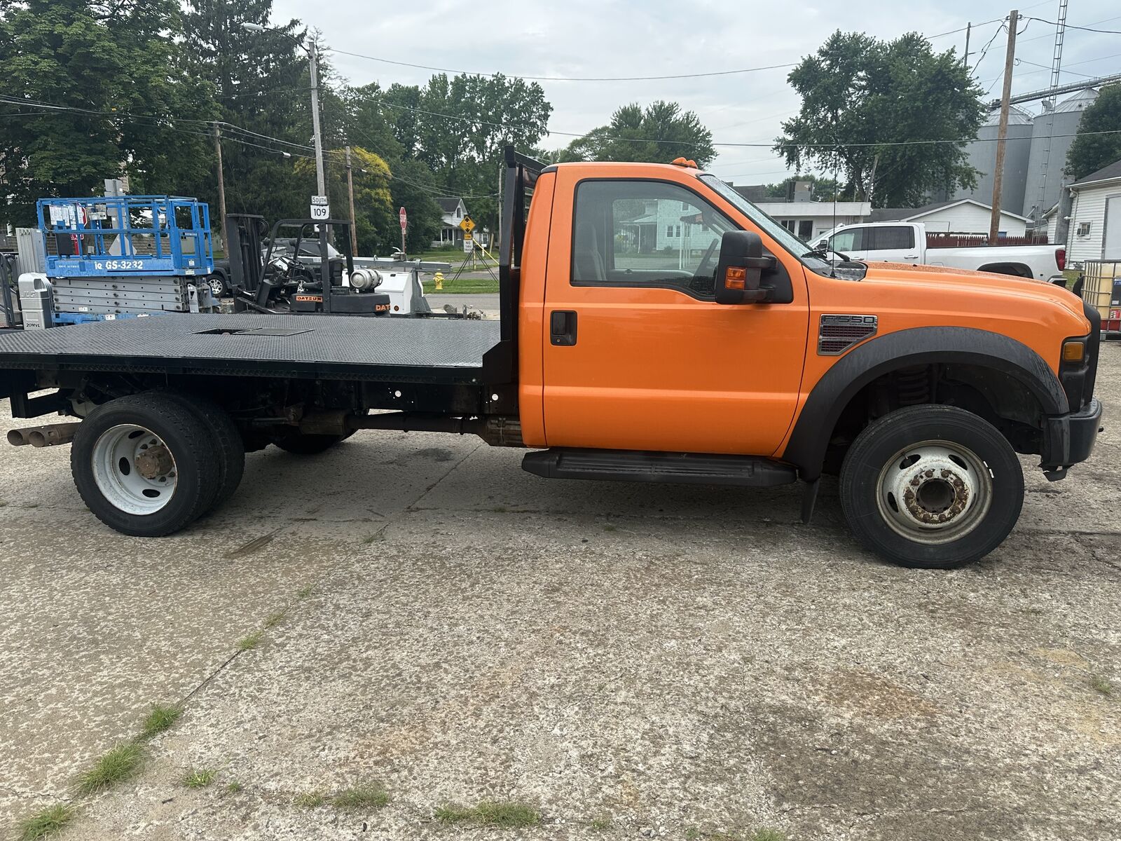 Ford F-550