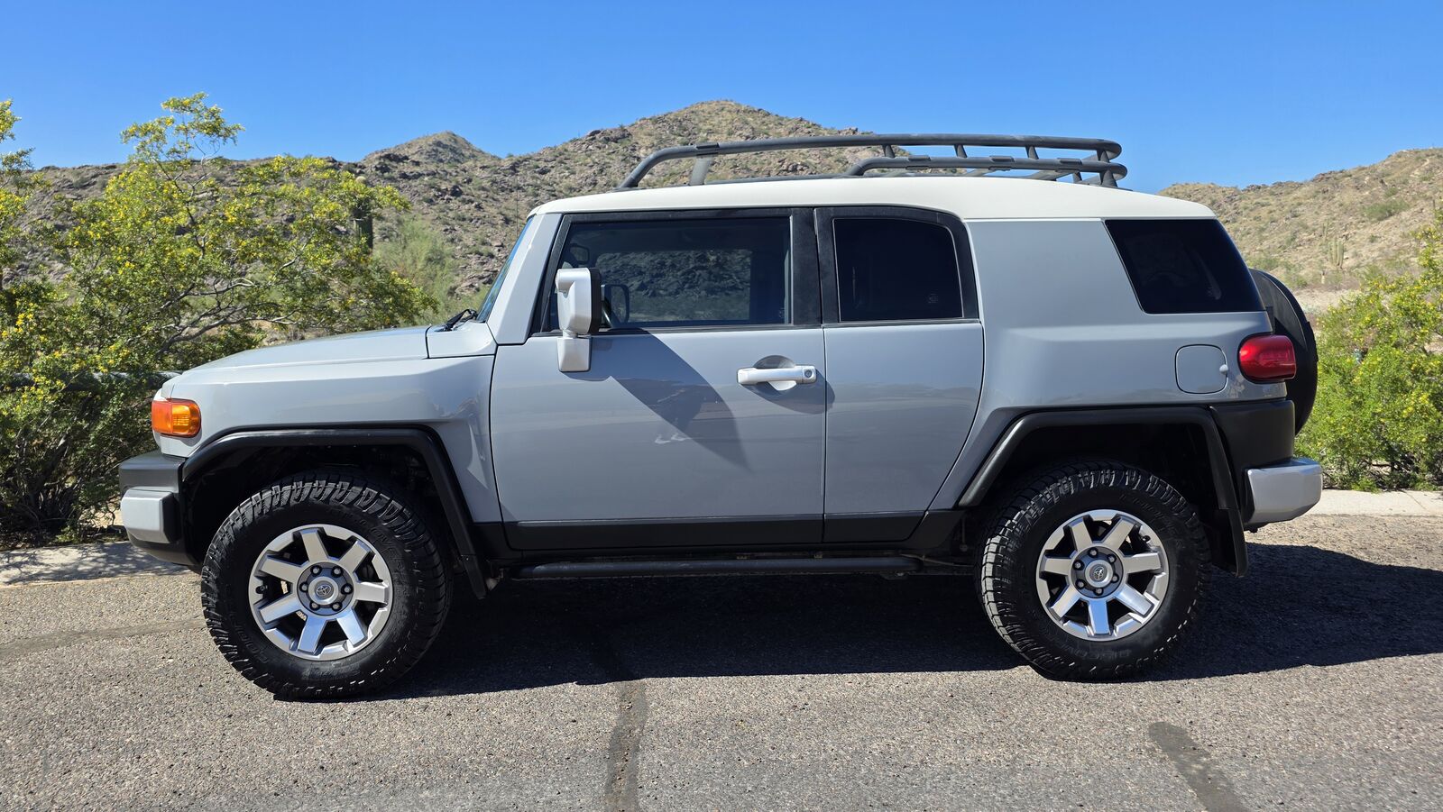 Toyota FJ Cruiser