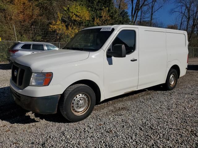 Nissan NV