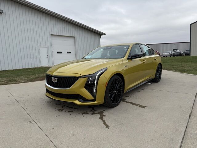 2025 CADILLAC CT5