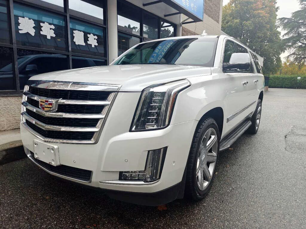 Cadillac Escalade ESV