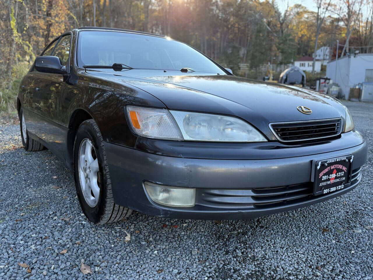 Lexus ES