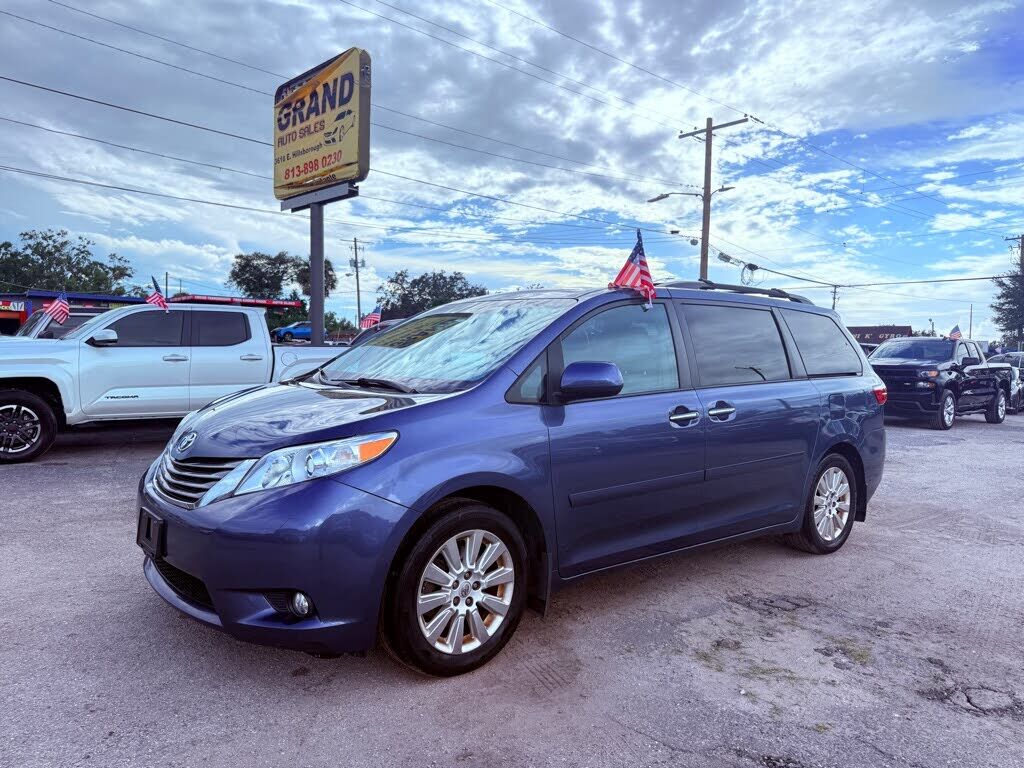 Toyota Sienna