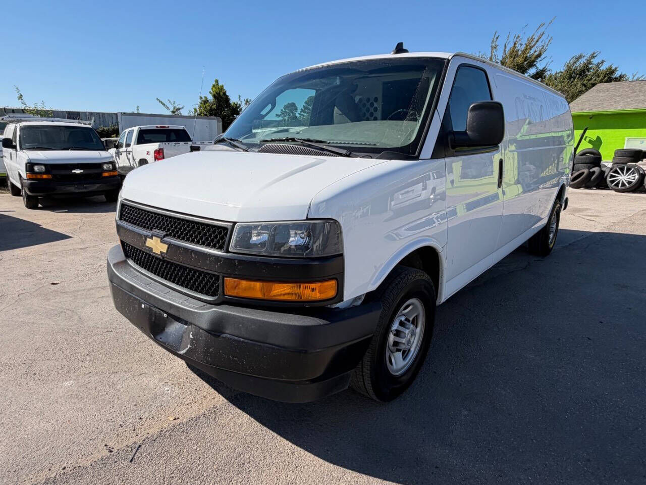 2022 CHEVROLET Express