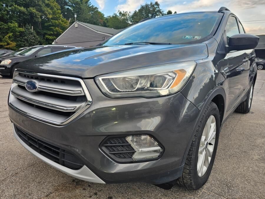 2017 FORD Escape