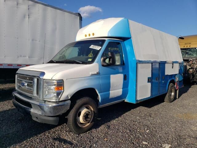 Ford E-450