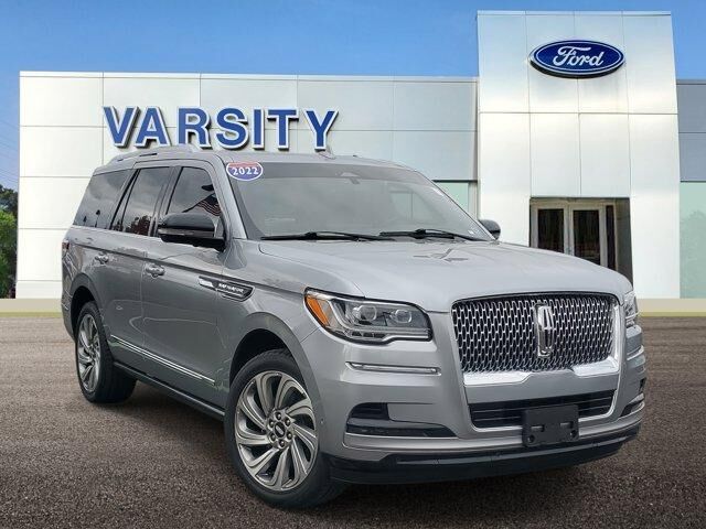2022 LINCOLN Navigator