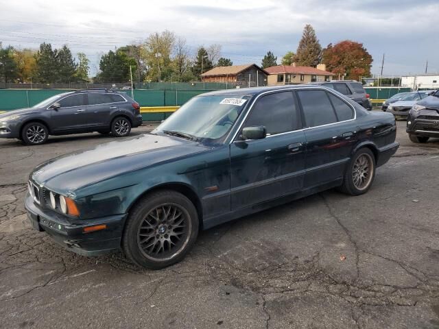 BMW 525i